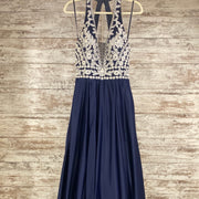 NAVY/WHITE A LINE GOWN (NEW)
