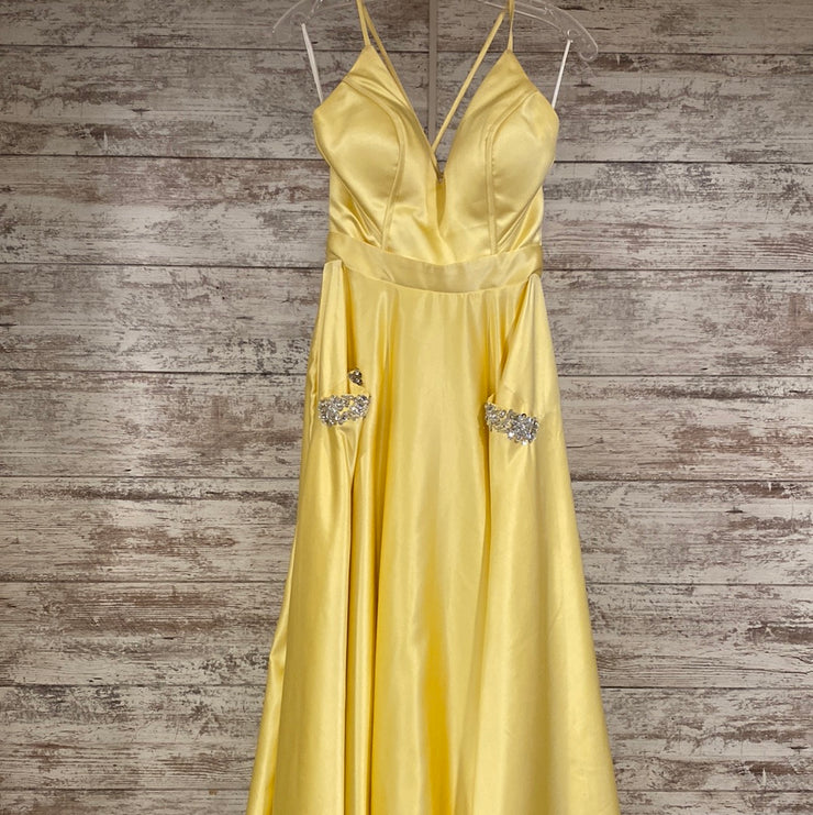 YELLOW A LINE GOWN