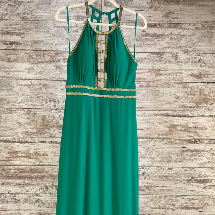 GREEN LONG EVENING GOWN (NEW)