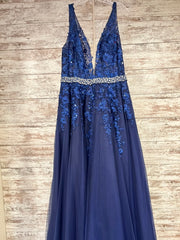 NAVY FLORAL A LINE/PRINCESS