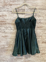 GREEN SHORT DRESS (NEW)