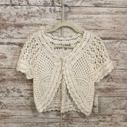 WHITE CROCHET SHRUG