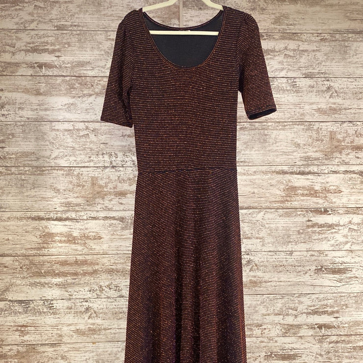 GOLD/SHIMMERY LONG DRESS (NEW)