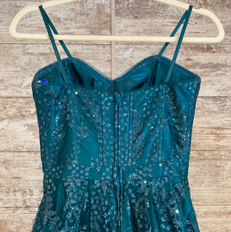 GREEN SPARKLY A LINE GOWN