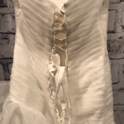 WHITE WEDDING DRESS (NEW)
