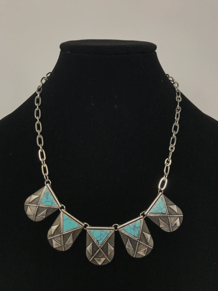 SILVER/TURQUOISE NECKLACE