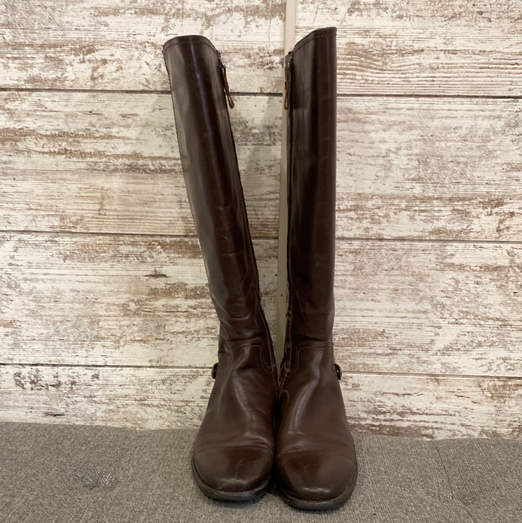 BROWN LEATHER BOOTS $250