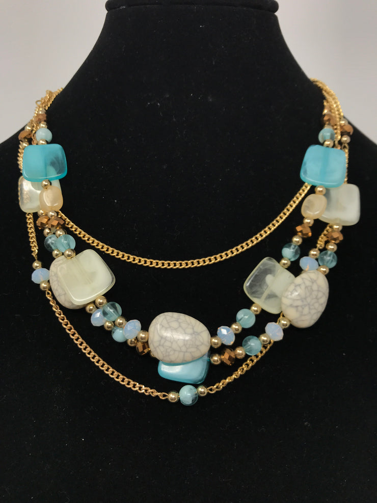 WHITE/BLUE STONE GOLD NECKLACE