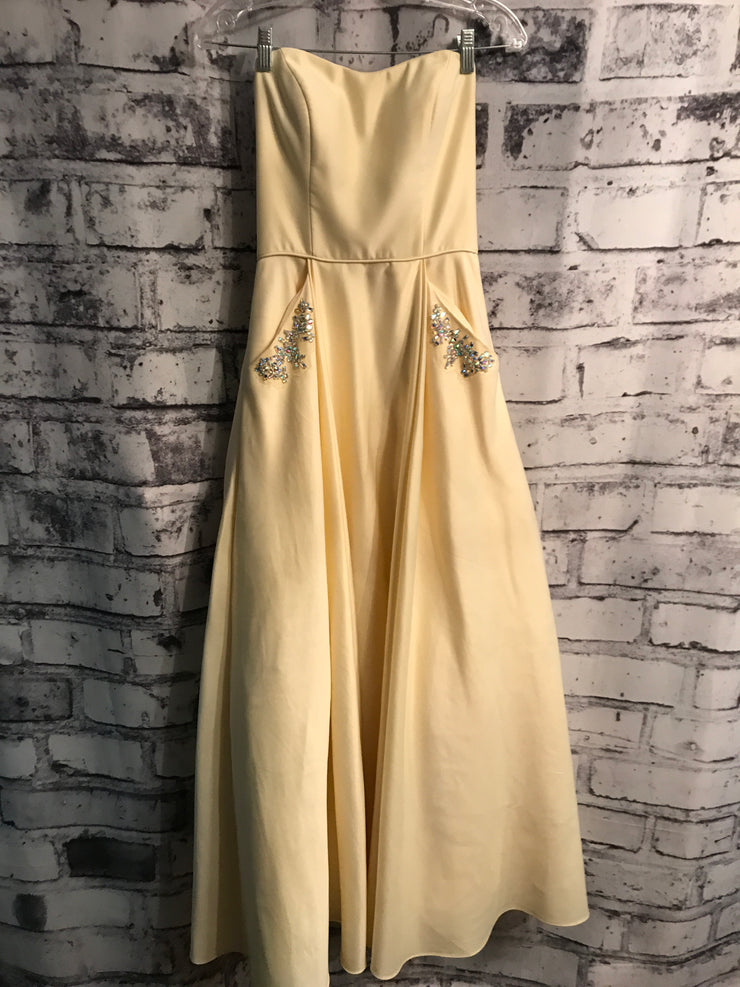 YELLOW A LINE GOWN (NEW)