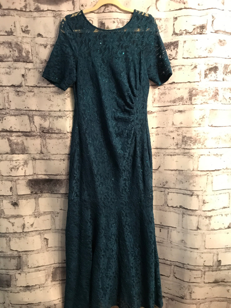 TEAL LACE LONG EVENING GOWN