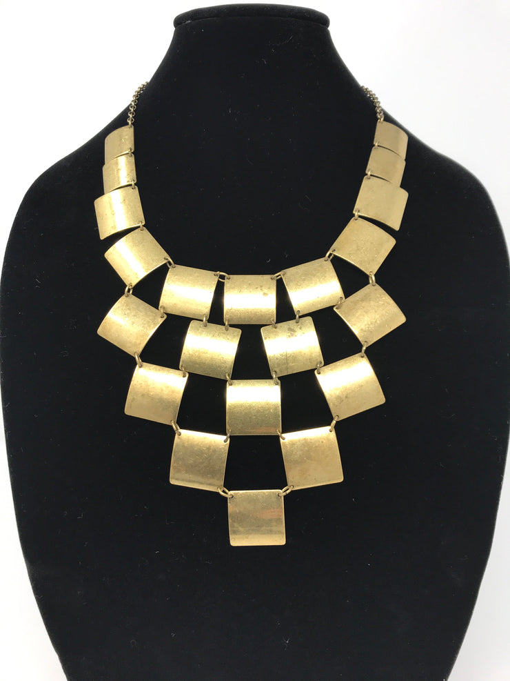 GOLD SQUARE PLATED NECKLACE