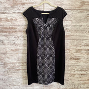 BLACK/WHITE SHORT DRESS