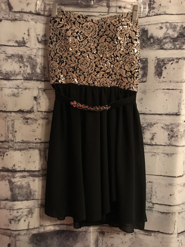 BLACK/TAN SHORT DRESS