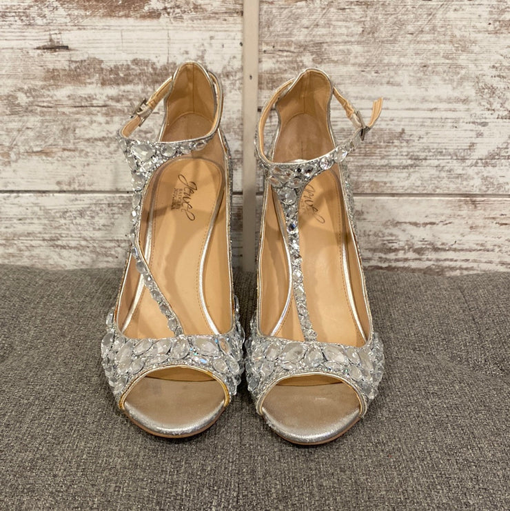 SILVER HEELS $129