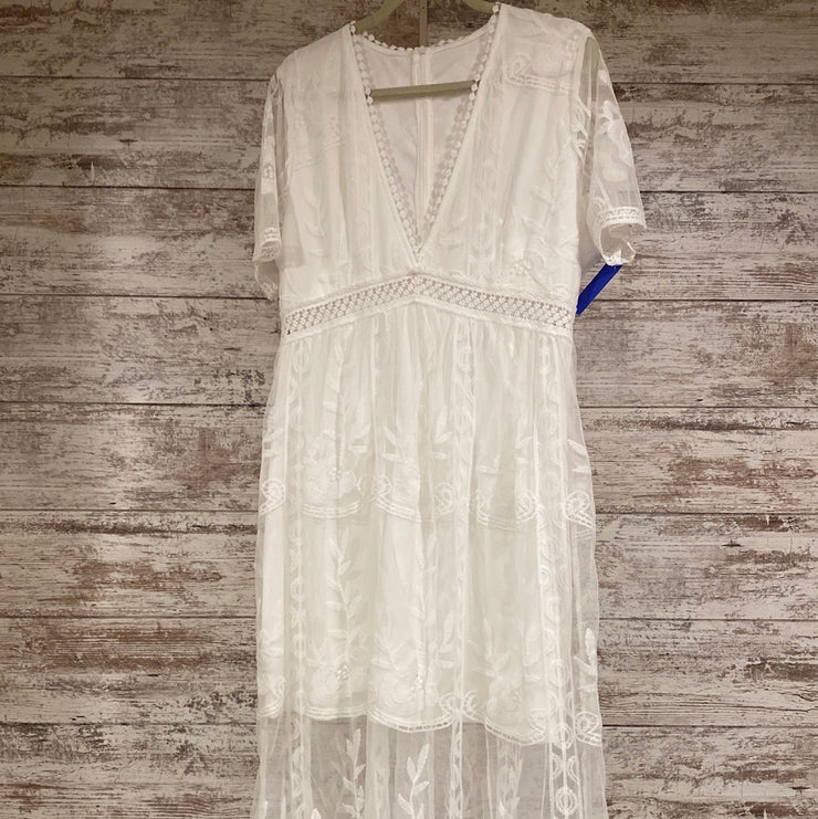 WHITE LONG EVENING GOWN