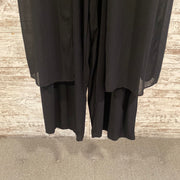 BLACK SLEEVELESS JUMPER