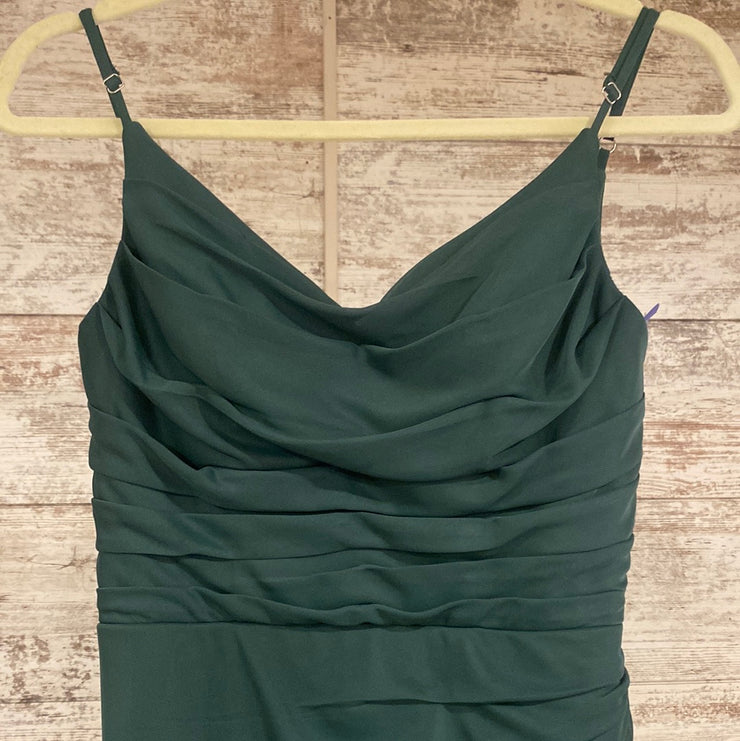 GREEN LONG EVENING GOWN