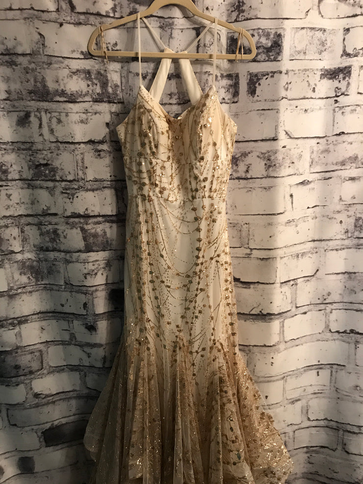 WHITE/GOLD MERMAID GOWN