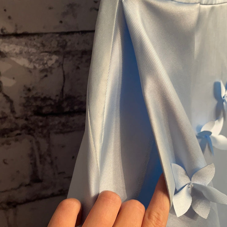 BLUE 3D FLOWERS A LINE GOWN