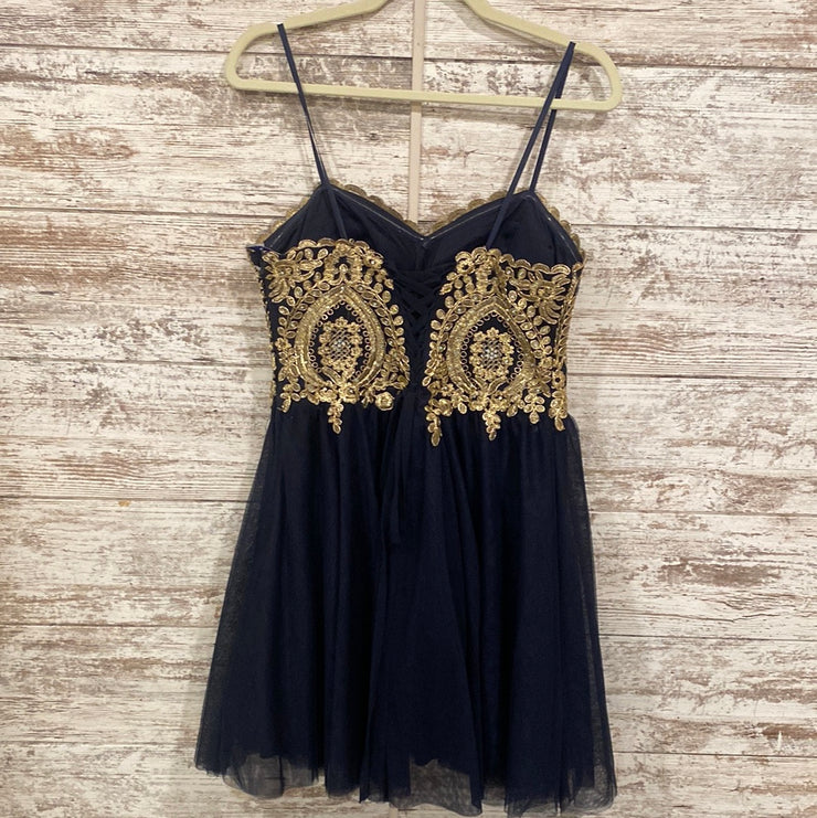 NAVY/GOLD SHORT DRESS Savvy Seconds Boutique NAVY/GOLD SHORT DRESS Savvy Seconds Boutique