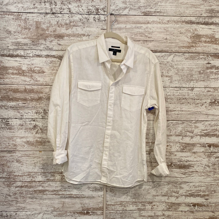 WHITE LINEN SHIRT