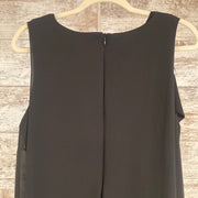 BLACK SLEEVELESS JUMPER
