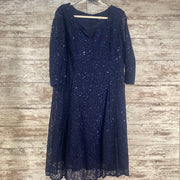 NAVY LACE SHORT DRESS