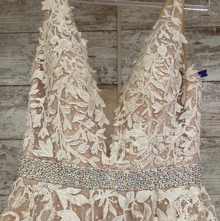 IVORY/FLORAL A LINE GOWN