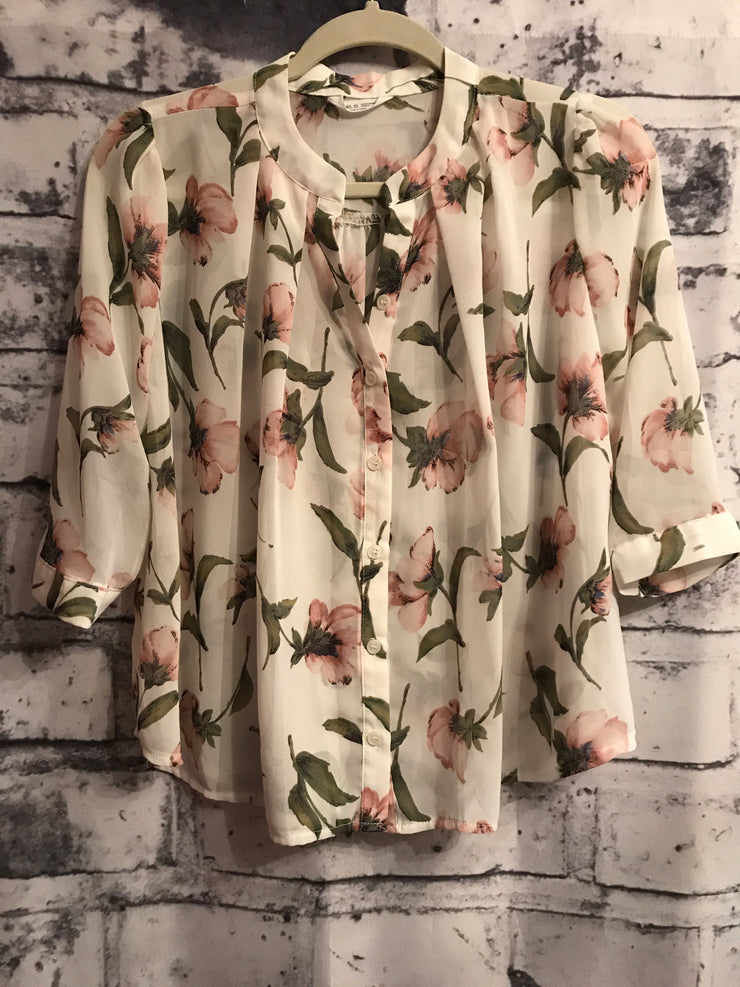 WHITE/FLORAL LONG SLEEVE TOP