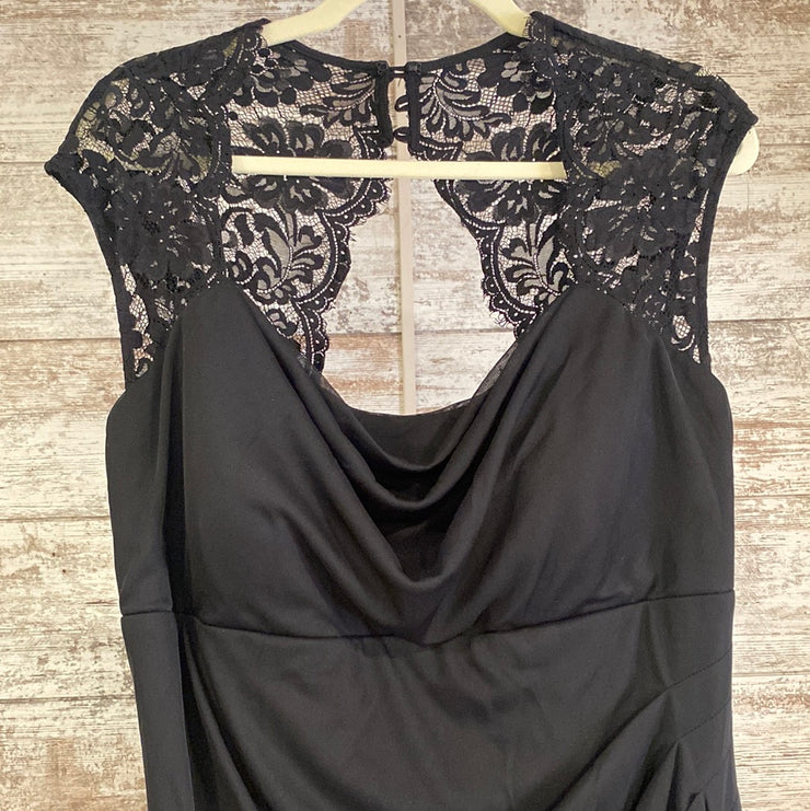 BLACK LONG EVENING GOWN