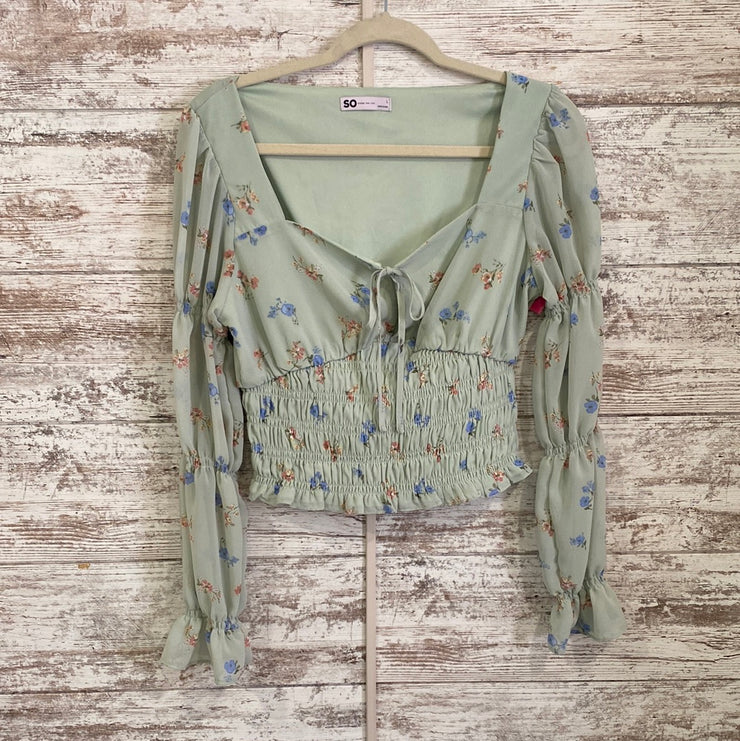 GREEN/FLORAL CROP TOP