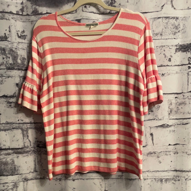 RED/WHITE STRIPED TOP