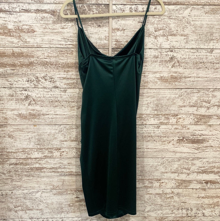 GREEN SHORT DRESS
