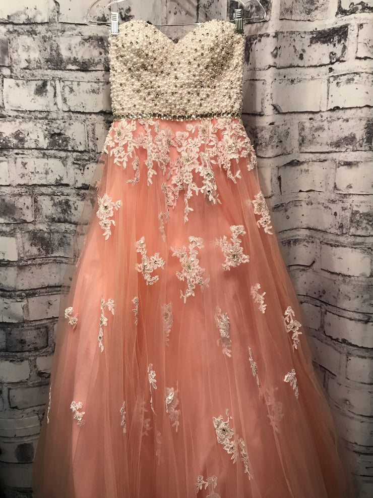 LIGHT PINK/WHITE PRINCESS GOWN