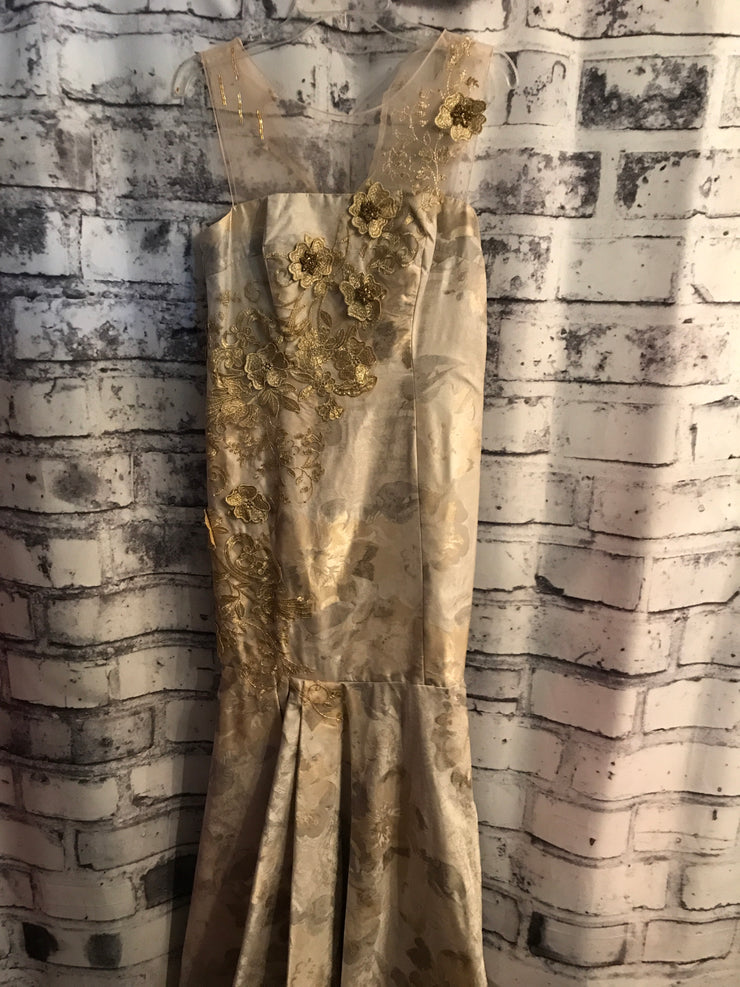 SILVER/GOLD MERMAID GOWN $940