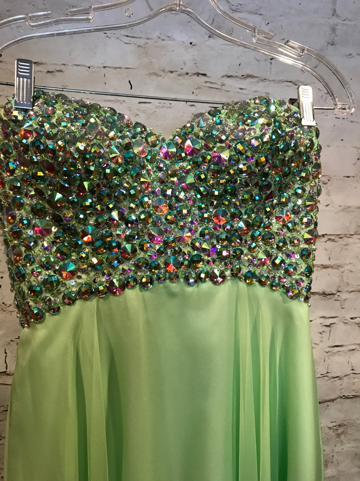NEW L GREEN BEADED TOP GOWN