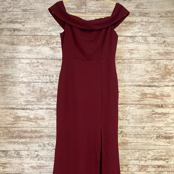 BURGUNDY LONG DRESS (NEW)