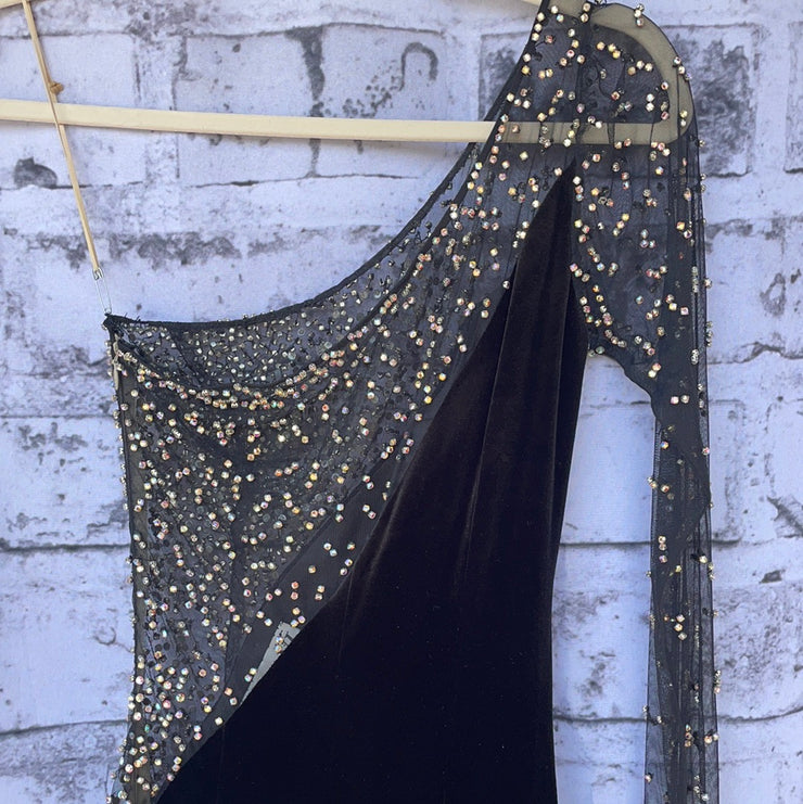 BLACK VELOUR/SPARKLES LONG GOW