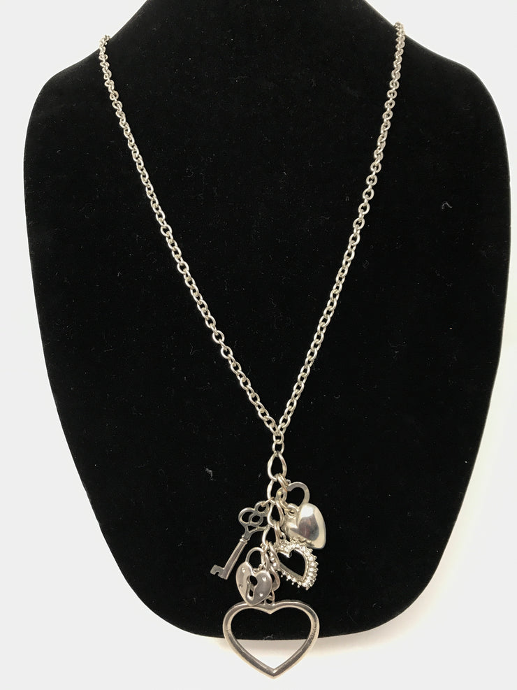 SILVER HEARTS&KEY NECKLACE