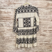 BLACK/WHITE SHORT DRESS