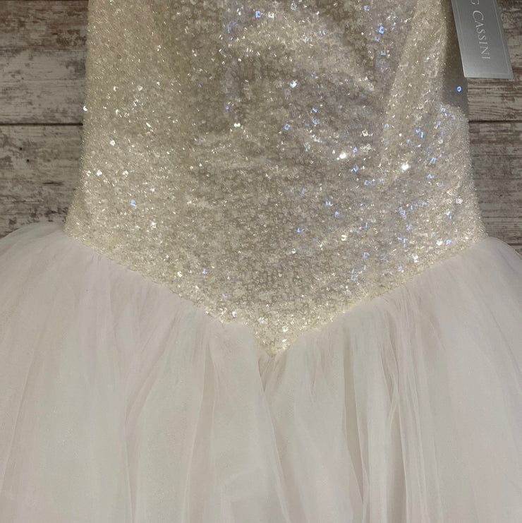 WHITE PRINCESS GOWN-NEW $1050