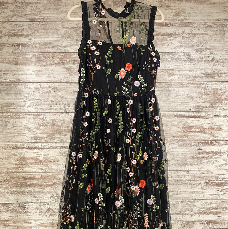 BLACK/FLORAL A LINE GOWN