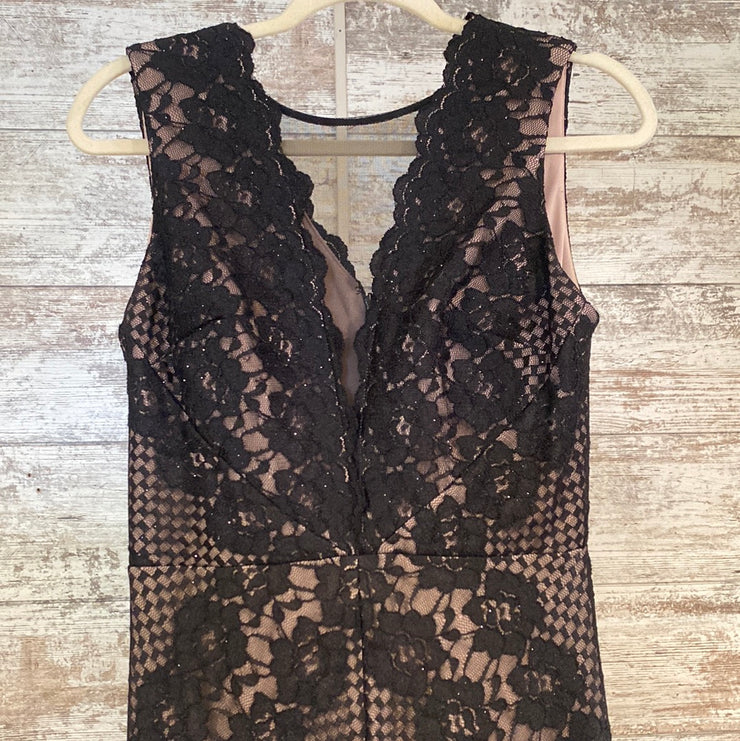 BLACK/NUDE LACE LONG DRESS