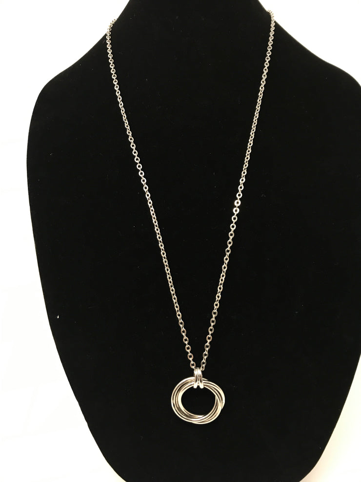 SILVER LONG NECKLACE