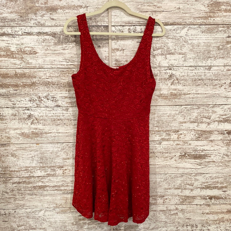 RED LACE SHORT DRESS