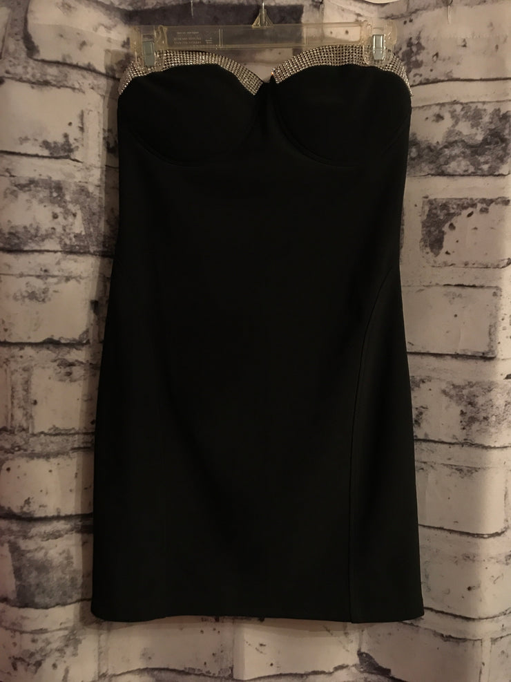 BLACK SHORT DRESS