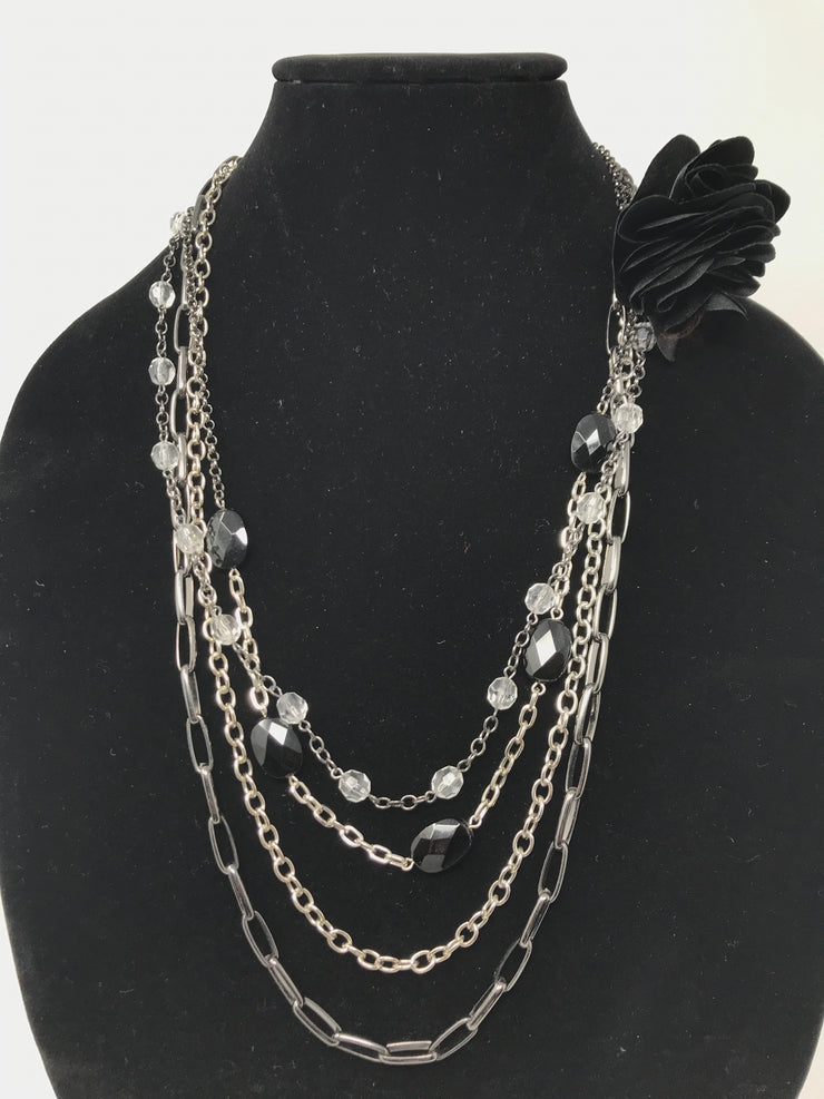 SILVER/BLACK W/FLOWER NECKLACE