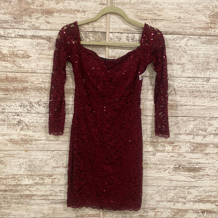 BURGUNDY SHORT DRESS