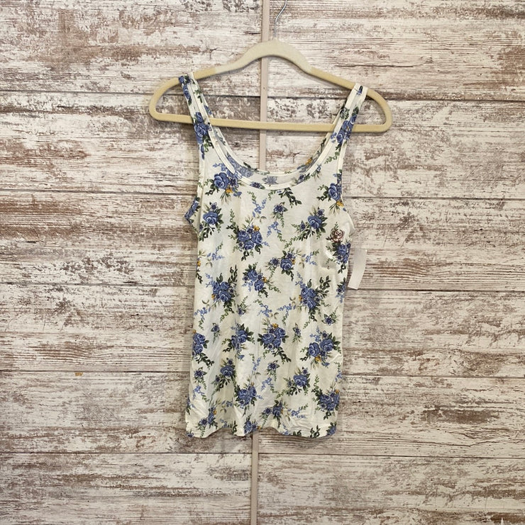 WHITE/FLORAL SLEEVELESS TOP