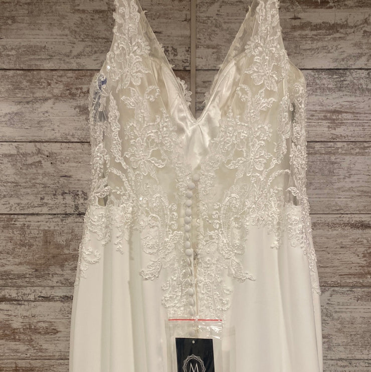 WHITE WEDDING GOWN (NEW) $1200